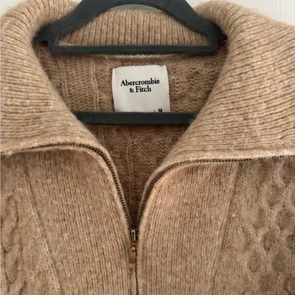 Abercrombie & Fitch Cable-knit Quarter Zip Sweater - Picture 4 of 8